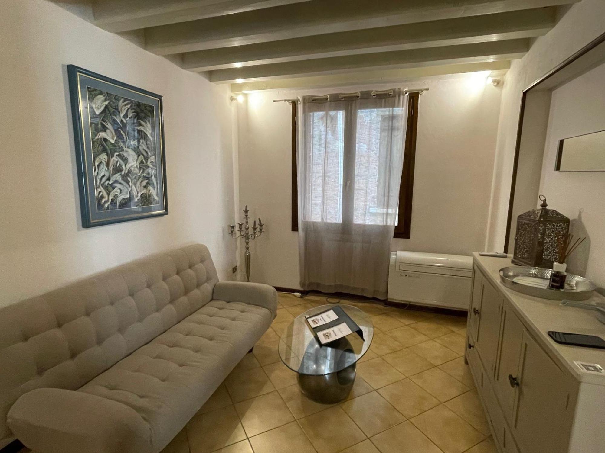 شقة Palazzo Bianchetti تريفيزو الغرفة الصورة